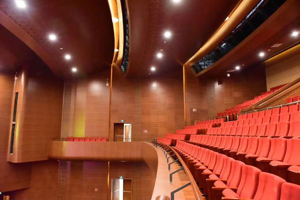 越中友誼宮竣工